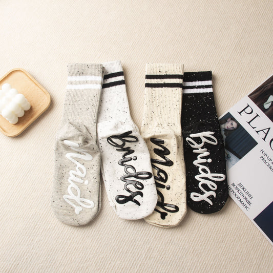 Fashionable And Minimalist English Letter Socks